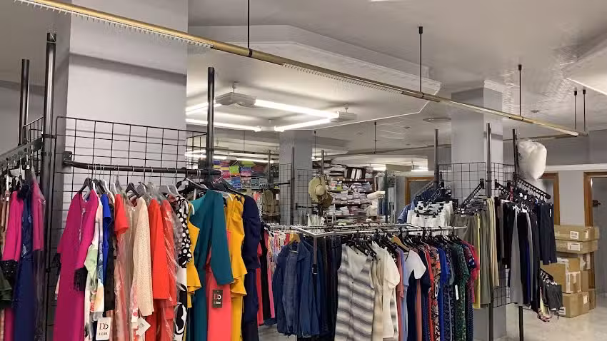 LA TIENDA CL&Aacute;SICA