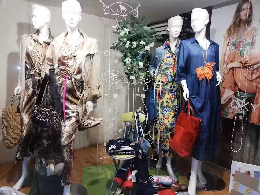 LA TIENDA DE CHIQUI, S.L.