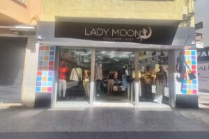 Lady Moon