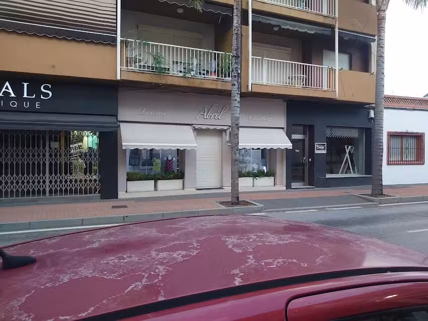 Lencer&iacute;a Abril