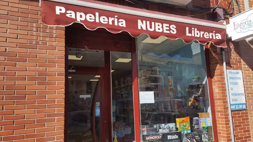 Librer&iacute;a-Papeler&iacute;a Nubes