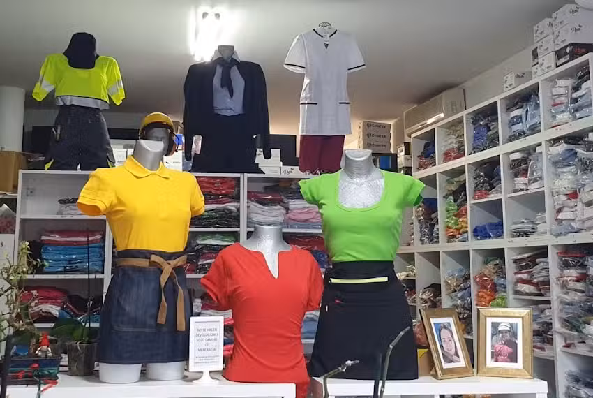 LIS VESTUARIO LABORAL.( Horario sujeto a cambios por visitas a empresas)