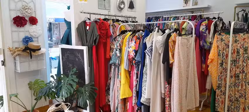 Llanos Gri&ntilde;an Boutique