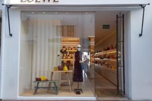 LOEWE Puerto Banus