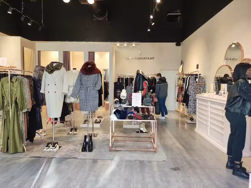 Lola Casademunt Outlet La Roca Village