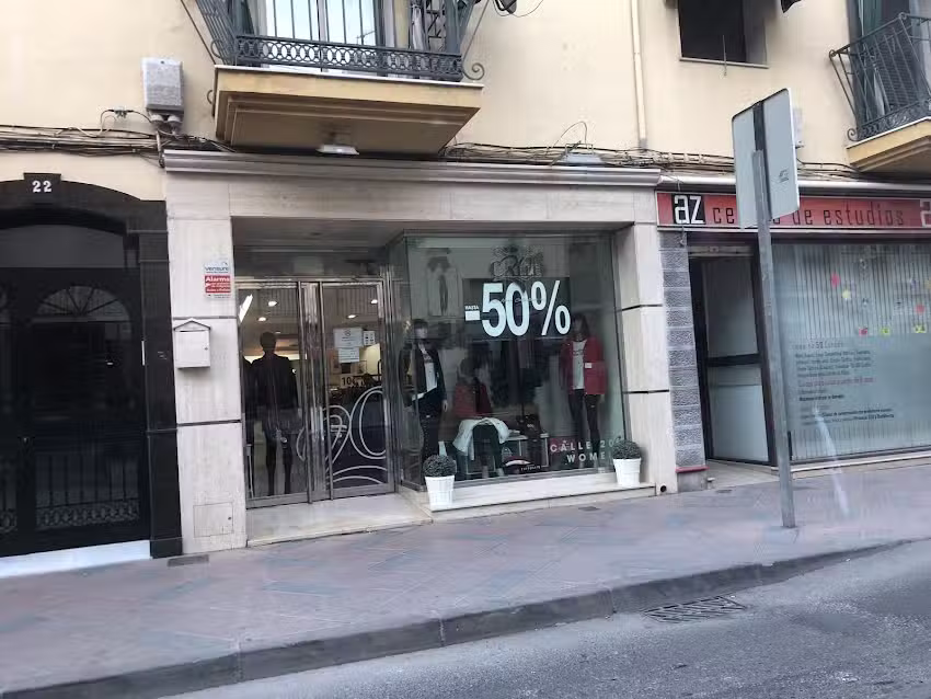 L&oacute;pez Ram&iacute;rez,M. y Otro C.B.