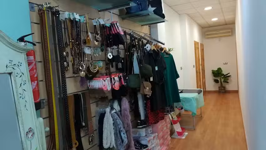 Lunares Boutique