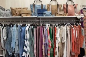 Lunares Moda y Complementos