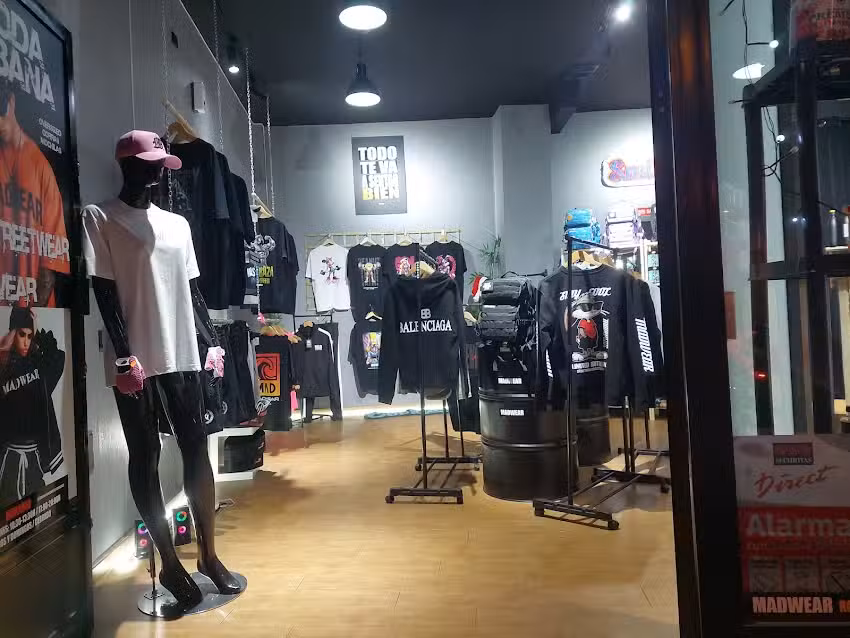 MADWEAR STORE