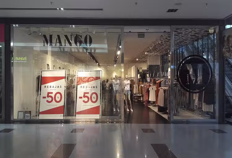 Mango CC Las Dunas