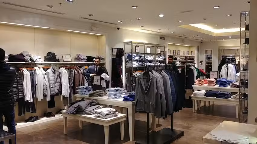 Massimo Dutti