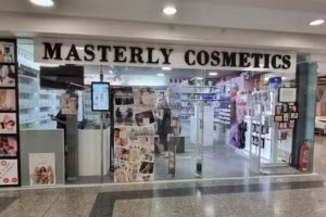Masterly &ndash; Perfumer&iacute;a, Cosm&eacute;tica & Moda &ndash; Montequinto
