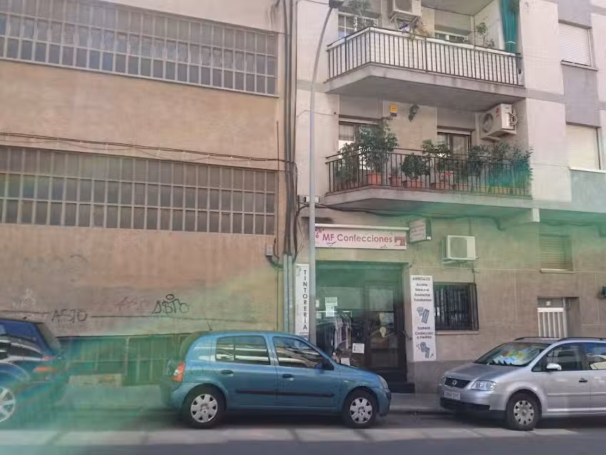 MF CONFECCIONES &ndash; ARREGLOS DE ROPA RIPOLLET