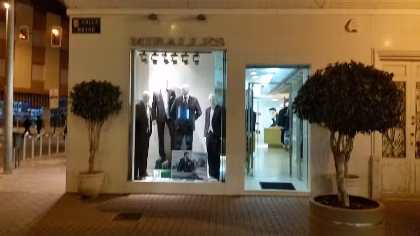 Miralles Moda Masculina Ceremonia y Novios