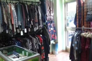 Moda Joven y Se&ntilde;ora. Disponemos Tallas Grandes