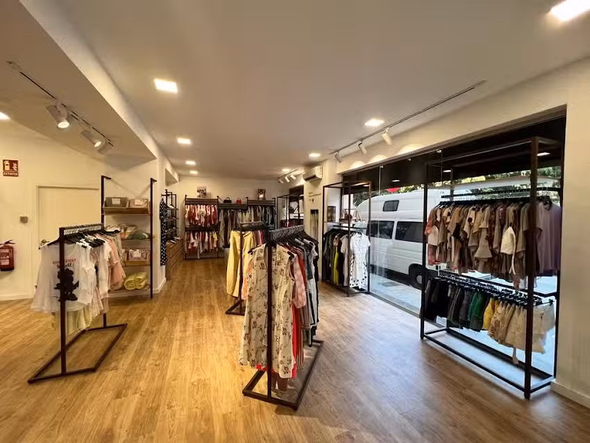 Moda re- El Prat &ndash; Fundaci&oacute; Formaci&oacute; i Treball