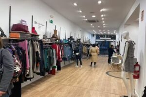 Moda re- Vic &ndash; Fundaci&oacute; Formaci&oacute; i Treball