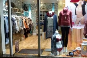 Moda y Lencer&iacute;a Sue&ntilde;os