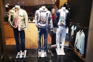 Modas &laquo;Emilio Ruiz &ndash; Gl4 Fashion&raquo;