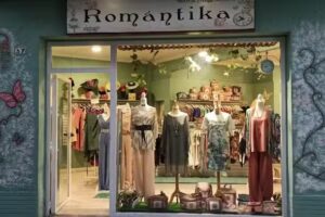 Modas Romantika Vintage