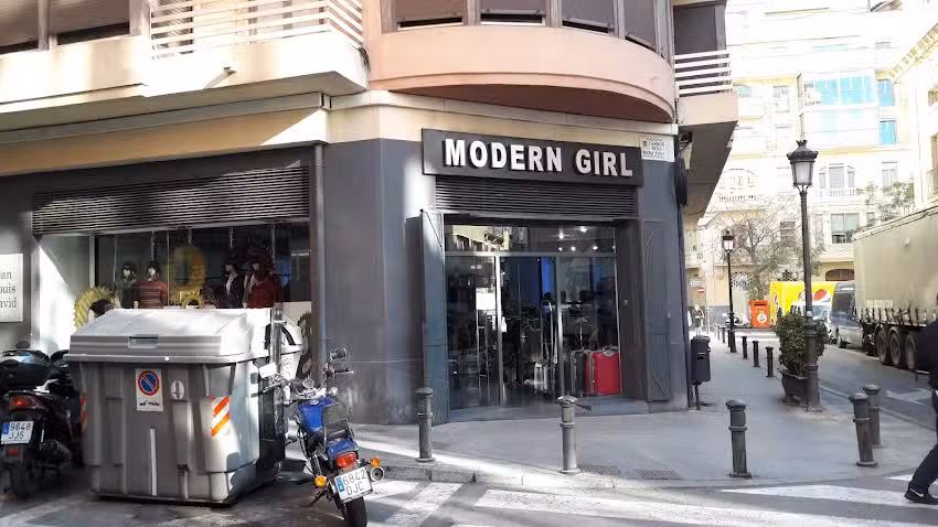 Modern Girl