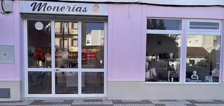 Monerias