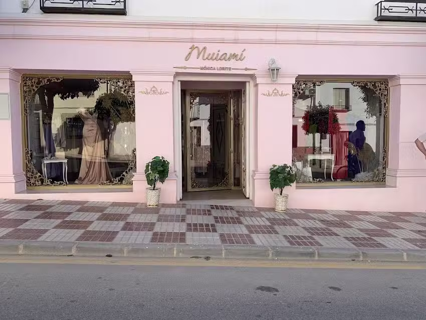 Muiami. M&oacute;nica Lorite Boutique