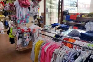 Nenis Moda Infantil e Puericultura