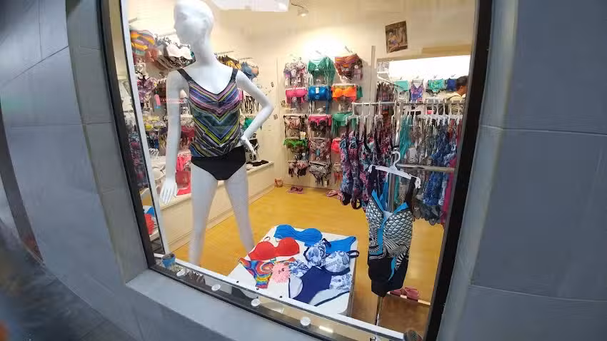 New World Beach Fashion