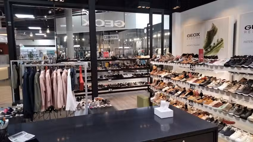 Nichi Seijo Geox Outlet