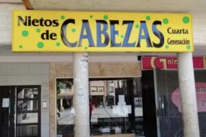 Nietos De Cabezas