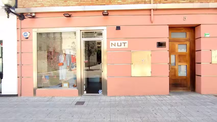 Nut