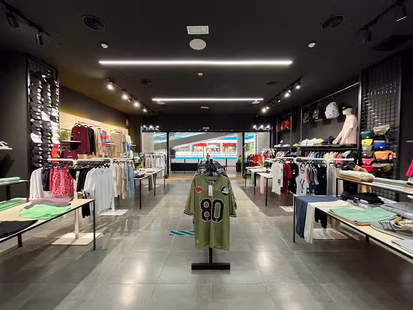 Oldboy Store | Tienda de Zapatillas, Ropa, Complementos y Accesorios