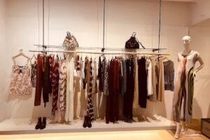 OM IBIZA &ndash; Multibrand fashion boutique