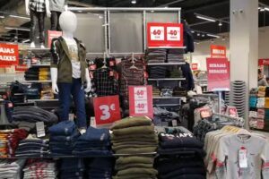 ORCHESTRA GRANADA – PULIANAS