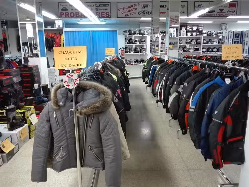 Outlet del Motorista M&oacute;stoles-cascos moto y mucho mas