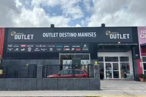 OUTLET DESTINO MANISES