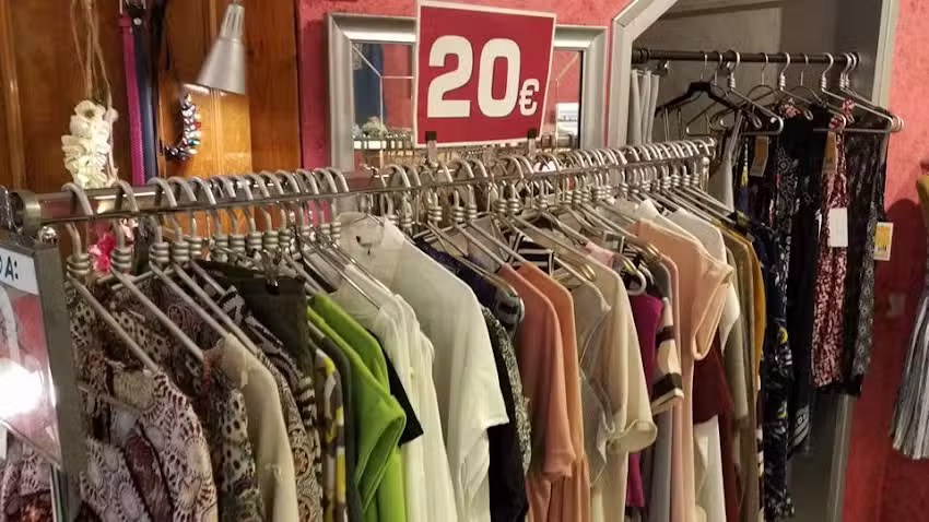 OUTLET GR&Agrave;CIA &ndash; Tienda de Moda