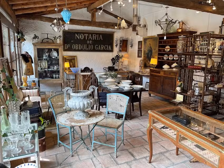 PABLO SEVILLA &ndash; Antig&uuml;edades