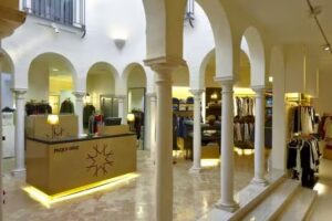 PAQUI DIAZ NOVIAS &ndash; MORERIA