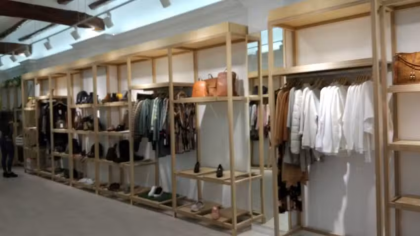 PASS Shoes & clothes