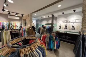 PENINSULA VINTAGE Ropa Vintage en Sevilla