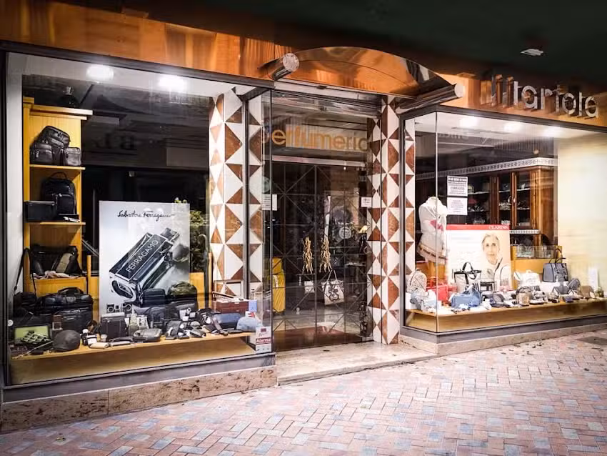 Perfumer&iacute;a Mariola Guerrero