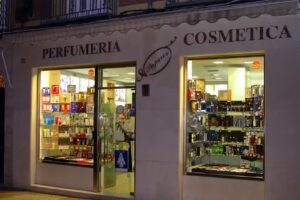 Perfumer&iacute;a Pajares