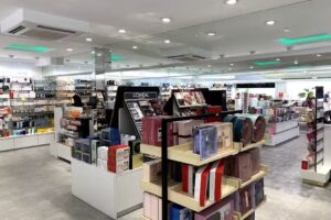 Perfumería Sasha Avenida Marítima