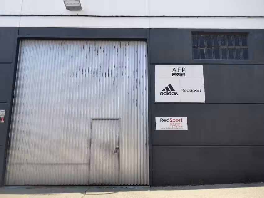 Red Sport P&agrave;del