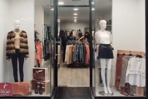 Reloved &ndash; Tienda De Ropa De Segunda Mano En Zaragoza ️ &ndash; Moda Sostenible &Uacute;nica, hasta -80%