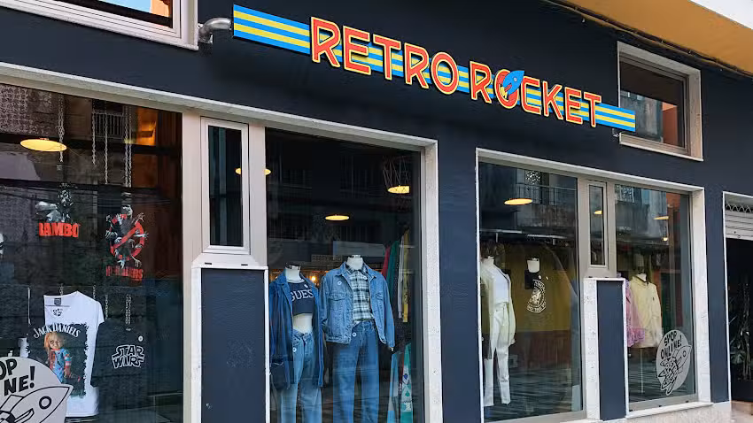 Retro Rocket Vintage Shop
