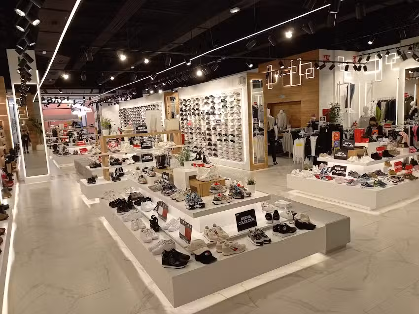 RKS CC LA ZENIA BOULEVARD