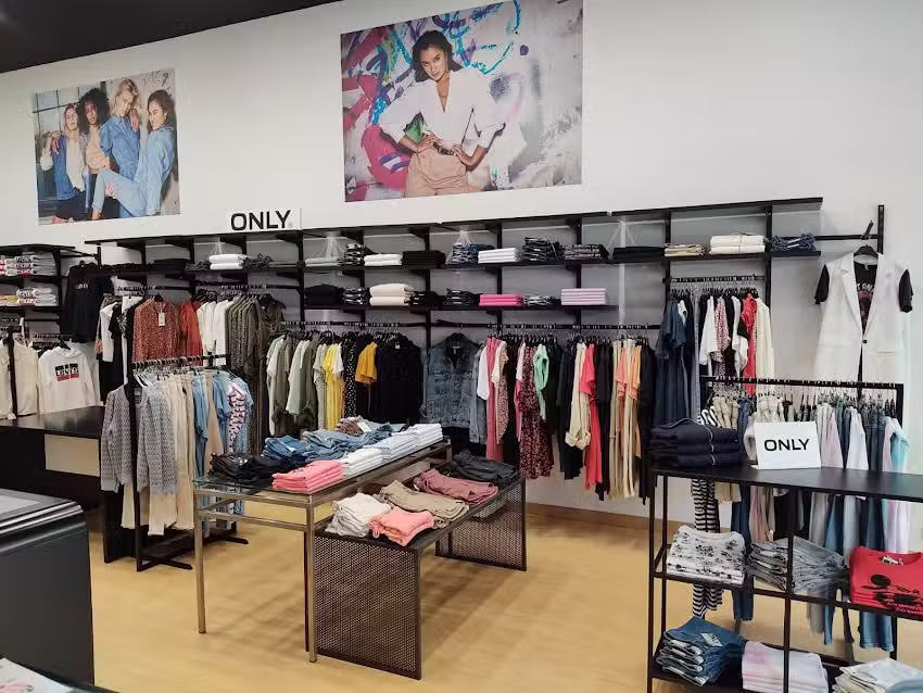 RODRIGUEZ the brand store